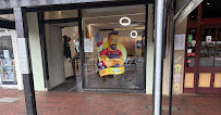 Trims House Barber_Daily_Head_Cream_On._Barber_Chair_Trims House Barber_Barbers_in_Adelaide.png